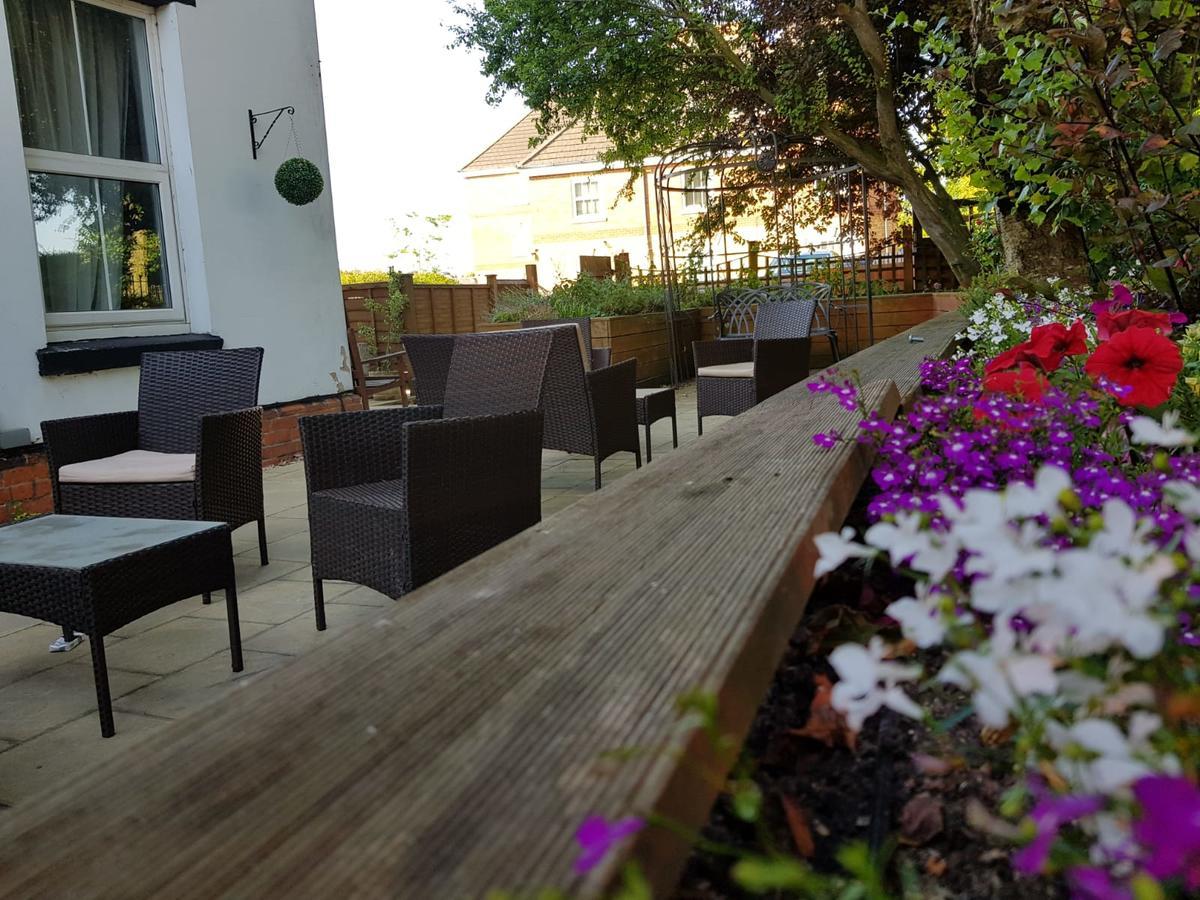 Finedon Lodge Веллингборо Экстерьер фото