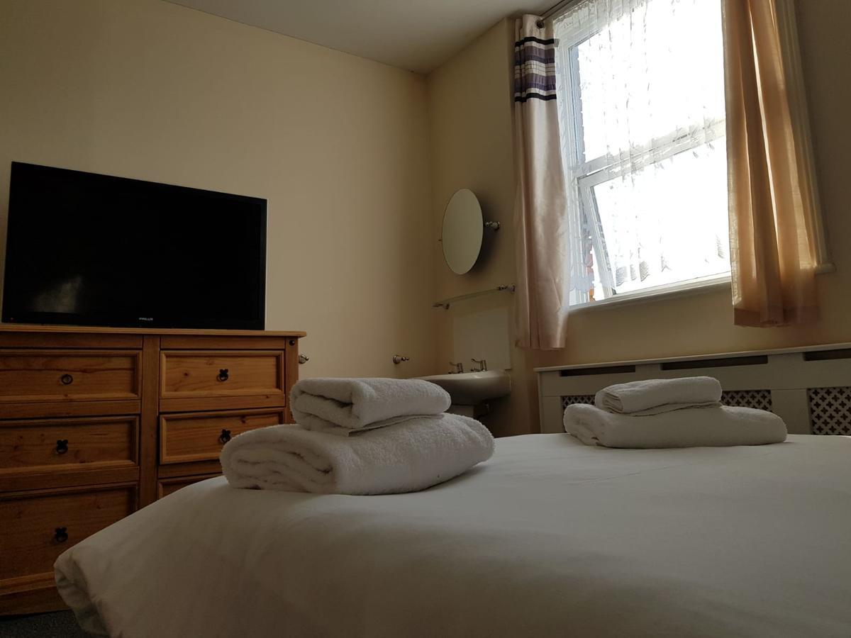 Finedon Lodge Веллингборо Экстерьер фото